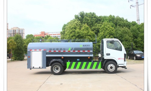 消防洒水车