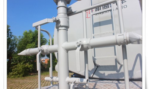 东风D3洒水车