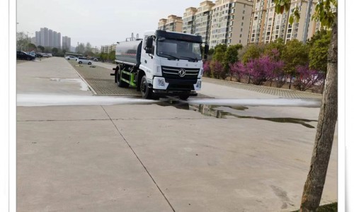 东风K6洒水车