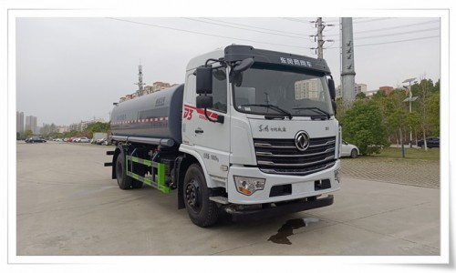 东风D3洒水车