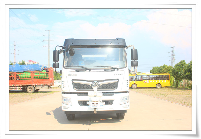 东风F9洒水车
