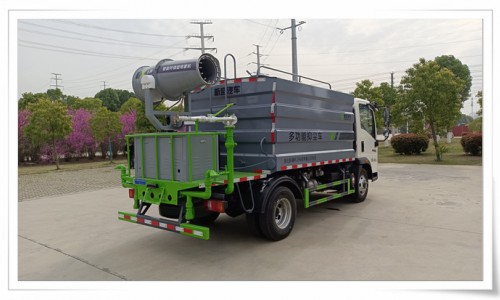 重汽蓝牌洒水车