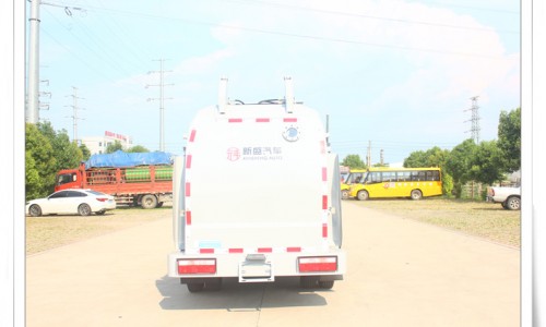餐厨垃圾车