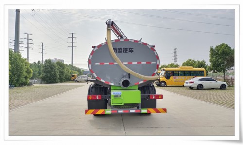 东风K6吸粪车