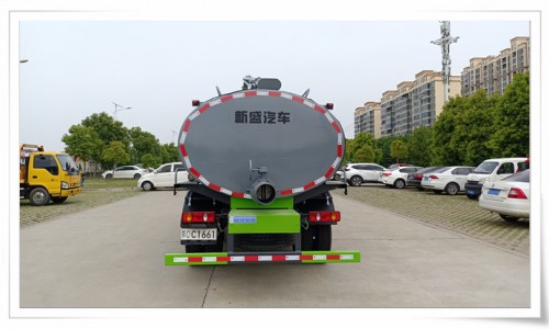 东风T1吸粪车