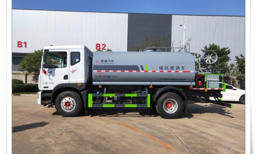 东风D9雾炮车