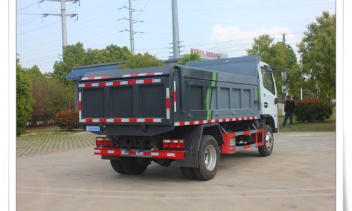 XSH5070ZLJE6 自卸式垃圾车